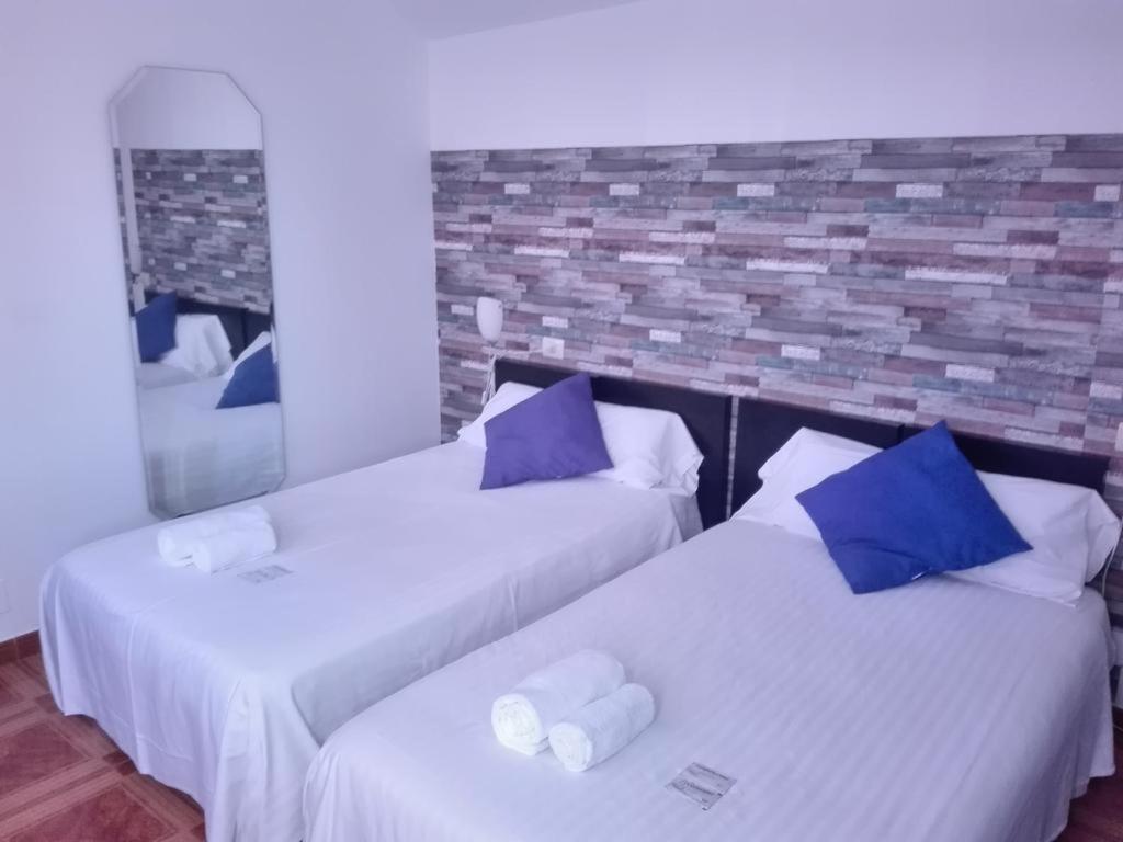Hotel Corcubion Playa De Quenxe Pokój zdjęcie